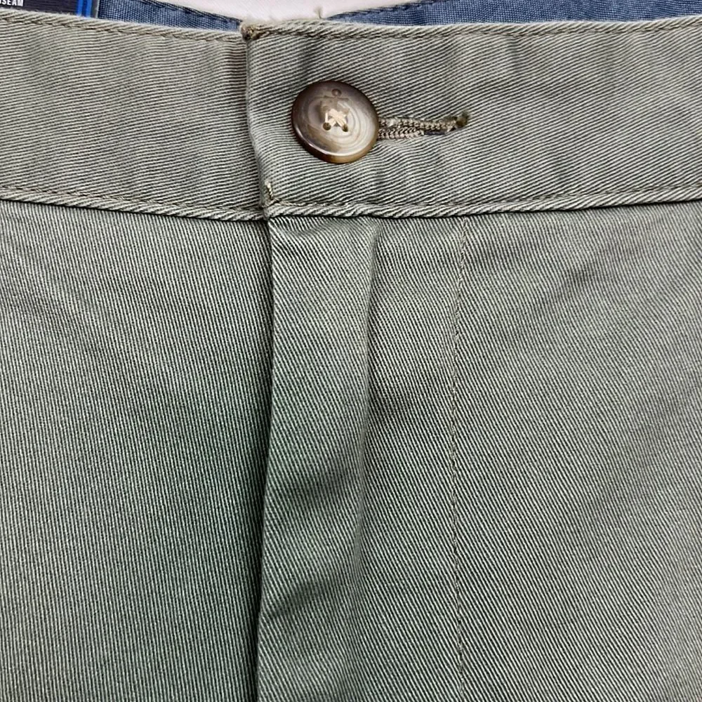Nautica Olive Green classic fit deck shorts stretch size 36 NWT